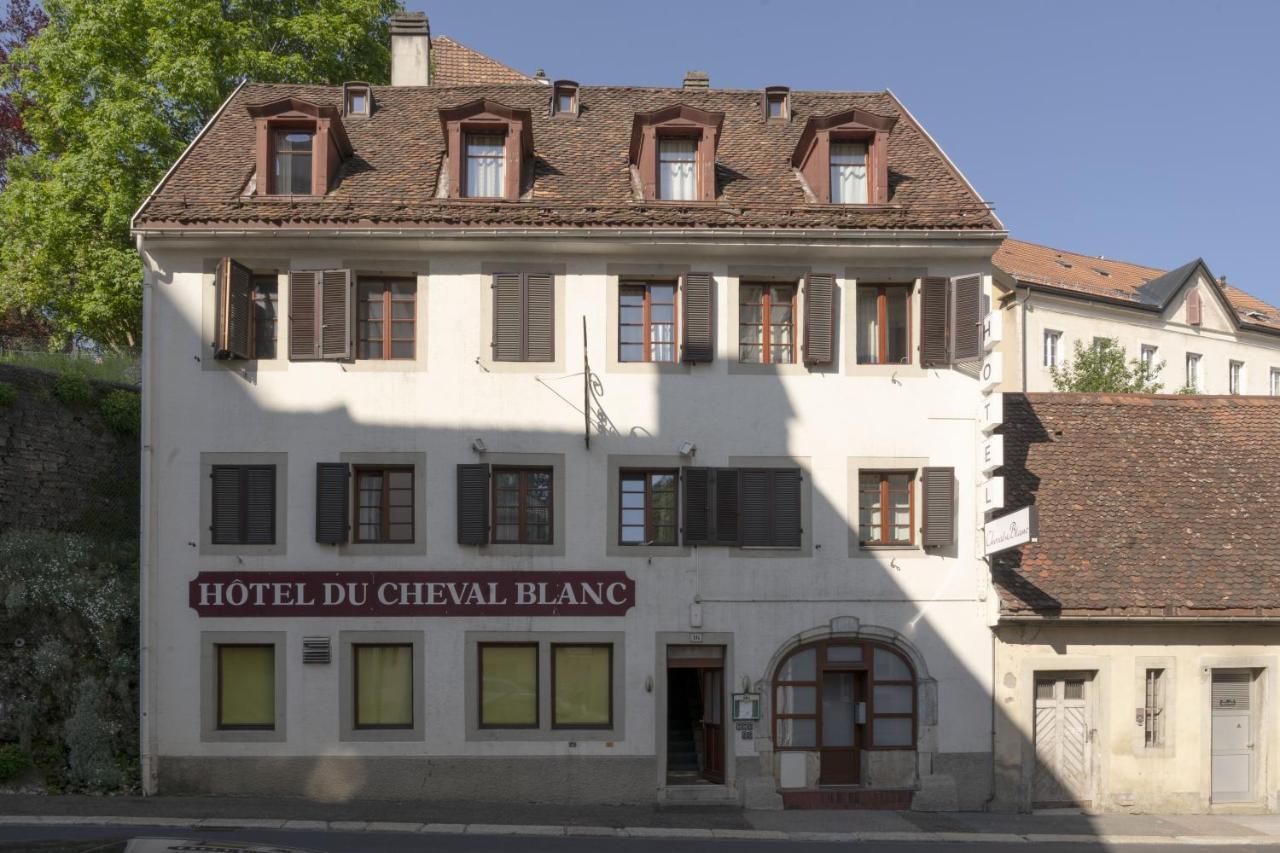 Hotel Du Cheval-Blanc La Chaux De Fonds ภายนอก รูปภาพ