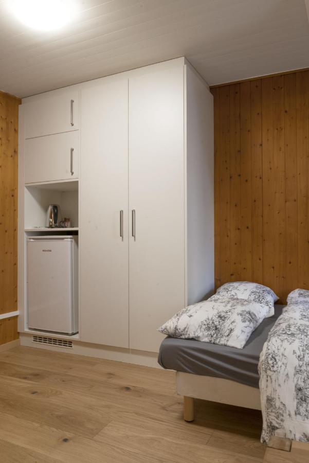 Hotel Du Cheval-Blanc La Chaux De Fonds ภายนอก รูปภาพ